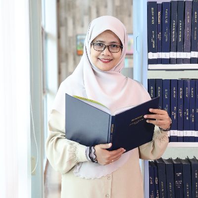 Dr. Mariam Binti Idris